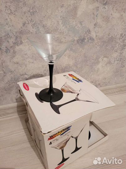 Фужеры для мартини и коктейлей