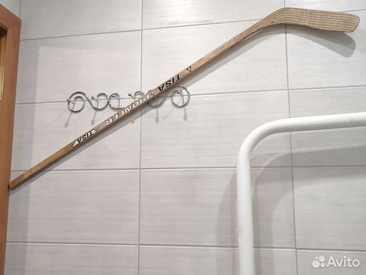 Клюшка хоккейная