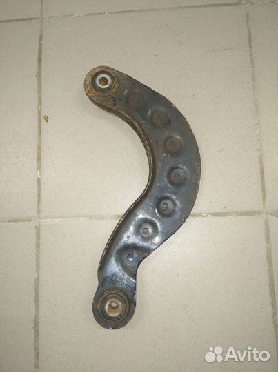 Рычаги задние верхние Ford Focus 3