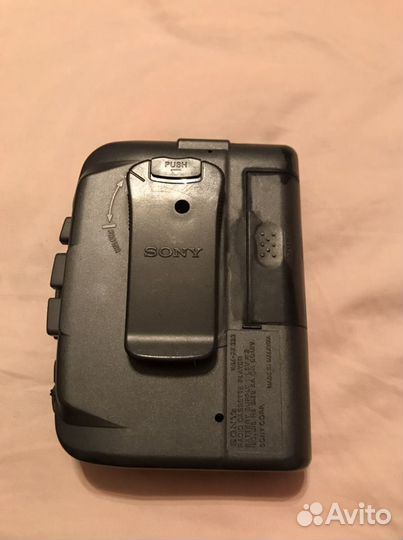 Кассетный плеер Sony Walkman WM-FX323