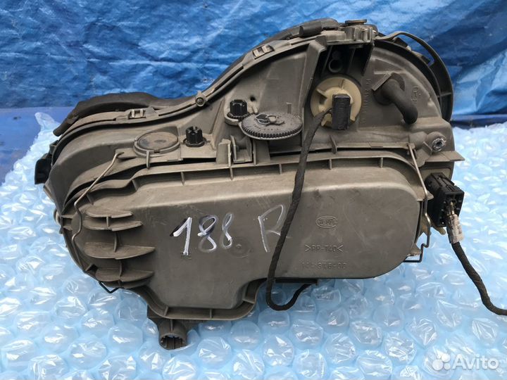 Фара правая для Мерседес E300D 96-99