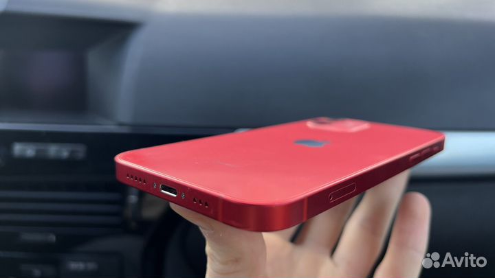 iPhone 12, 64 ГБ