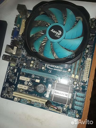Комплект на AMD
