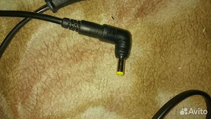 Блок питания для ноутбука