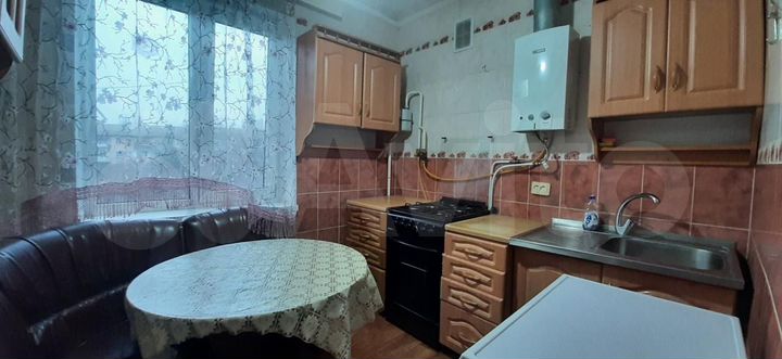 Комната 14 м² в 2-к., 2/5 эт.