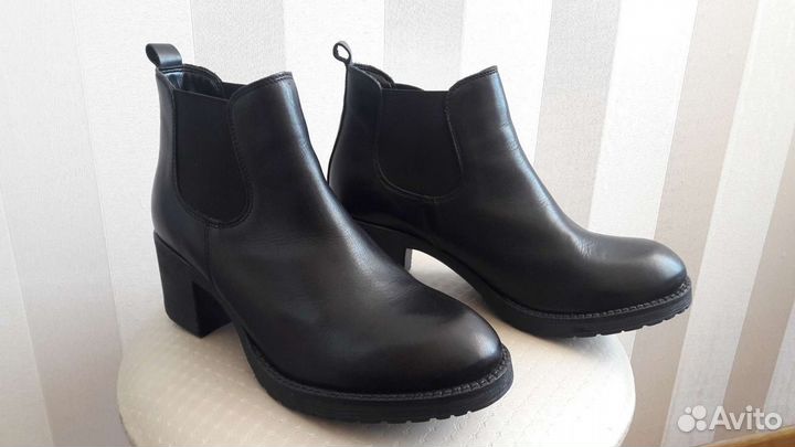 Ботильоны кожаные 40р
