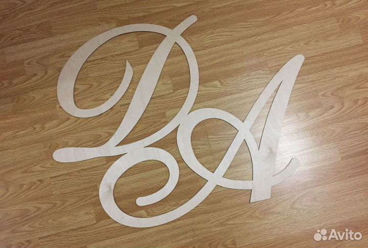 Надпись из дерева, хештег, слова, буквы