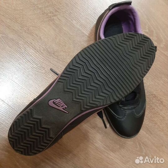 Кроссовки Nike Fivekay женские кожаные