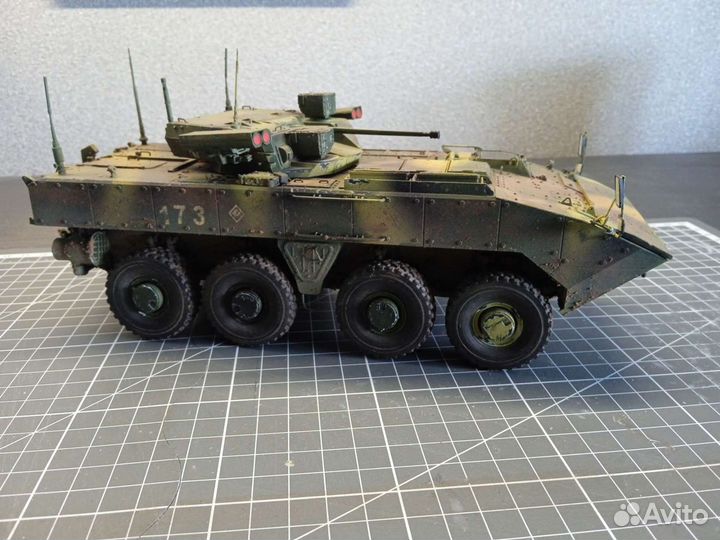 Масштабная модель 1к35 бтр Бумеранг