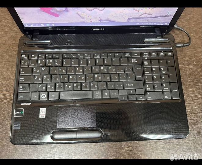 Ноутбук toshiba