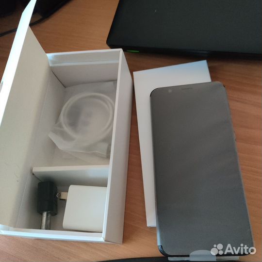 ASUS ZenFone Max Pro M1 ZB602KL, 4/64 ГБ