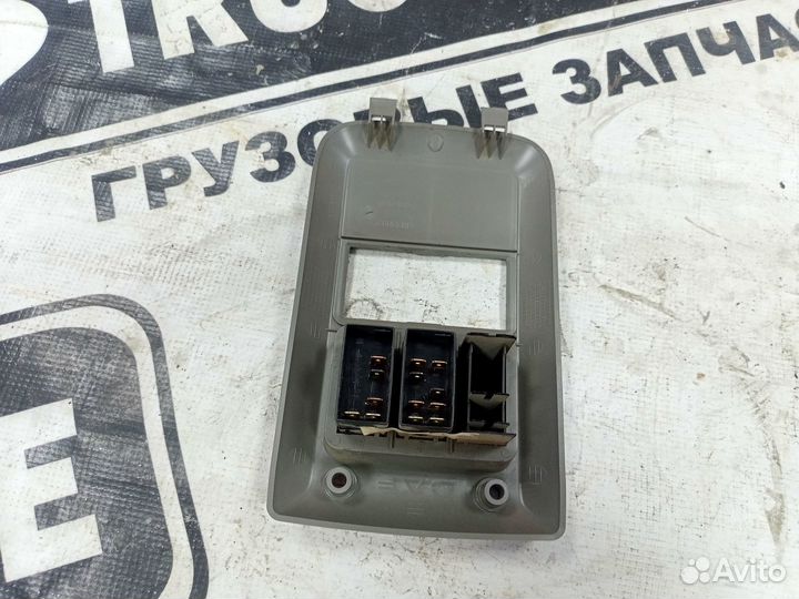 1822007 Рамка выключателей DAF XF105