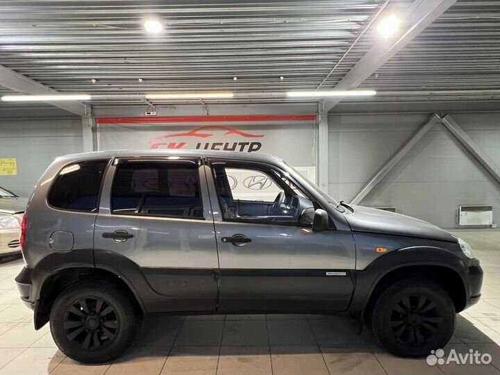 Chevrolet Niva 1.7 МТ, 2011, 221 740 км