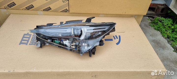 Фара передняя левая mazda 3 bp