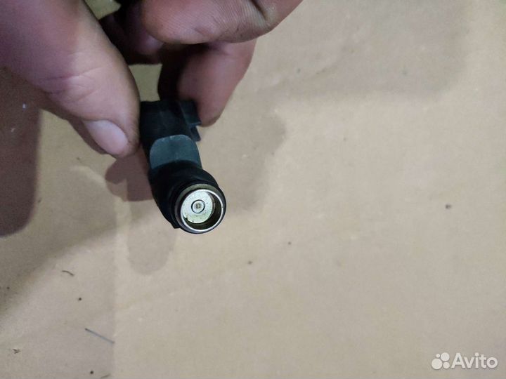 Топливные форсунки 96487553 Шевроле Лачетти