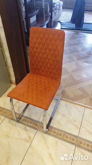 Перетяжка стульев,ремонт стульев,реставрация стула