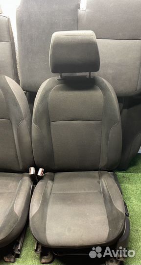 Сиденья комплект Ford Focus 2