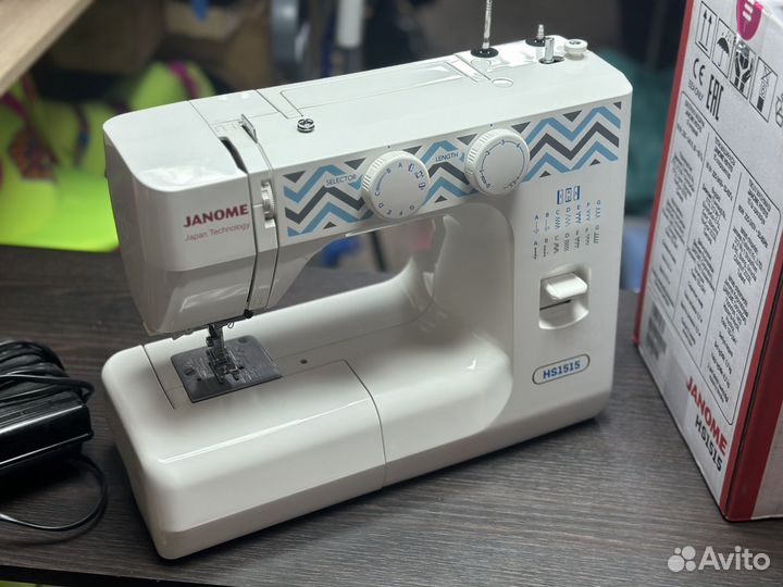 Швейная машина Janome hs1515