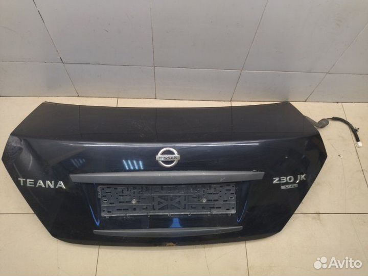 Крышка багажника задняя Nissan Teana J31 VQ23