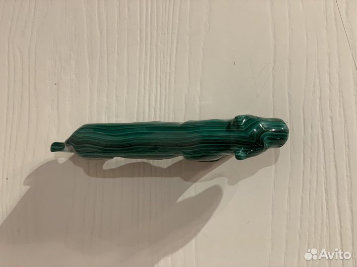 Фигурки разных животных из малахита