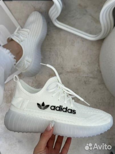 Кроссовки Adidas Yeezy boost 350