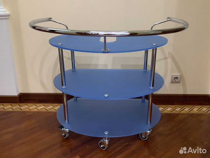 Столик под раковину на колесиках