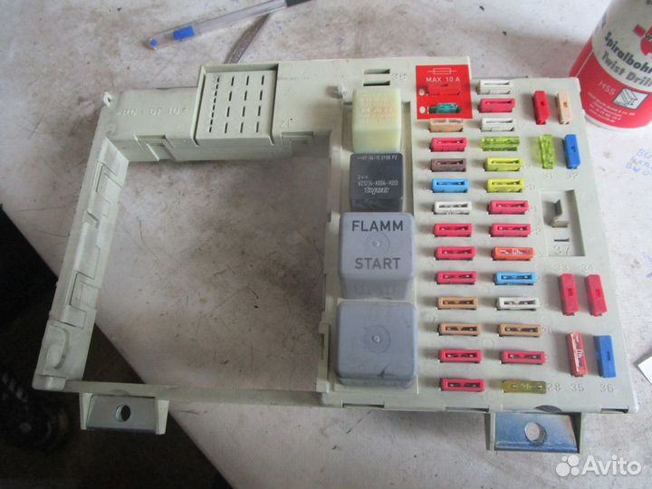 Блок предохранителей MAN 81254446074