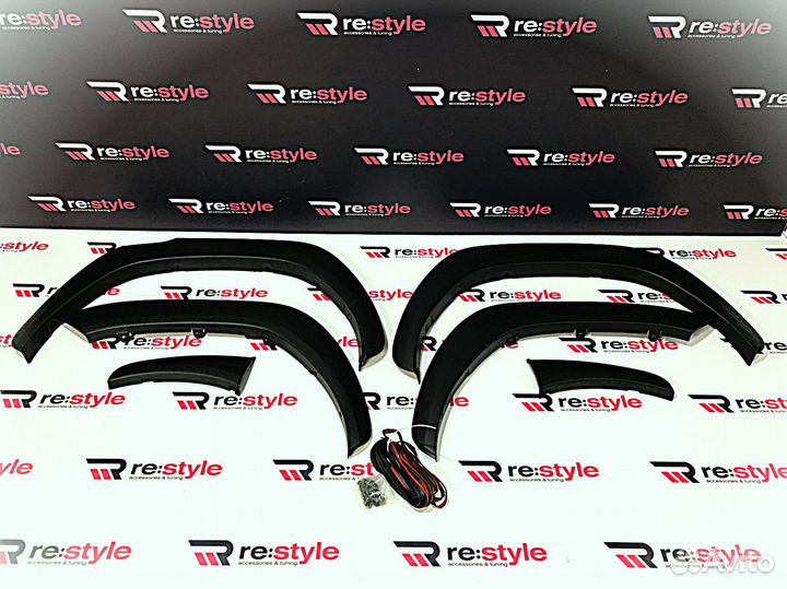 Фендера Toyota Hilux Pick Up с16г Тонкие