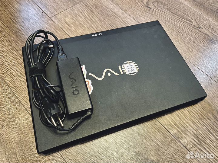 Sony Vaio 15 i7/12Гб/500ssd