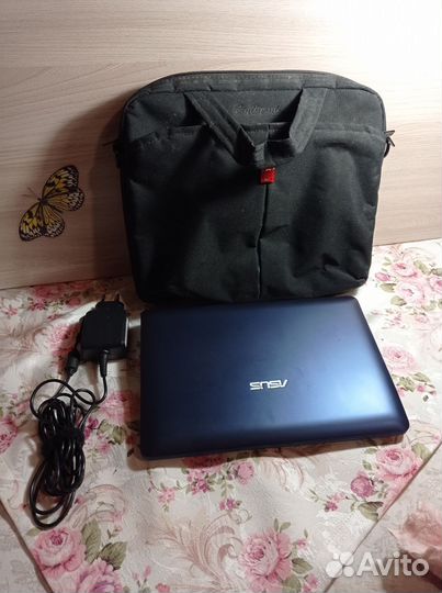 Нетбук asus eee pc