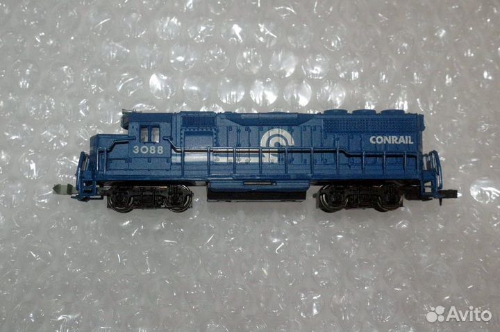 Тепловоз синий konrail, набор вагонов, N