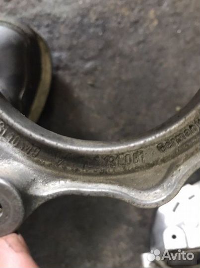 Кронштейн генератора Porsche Cayenne 955 2005