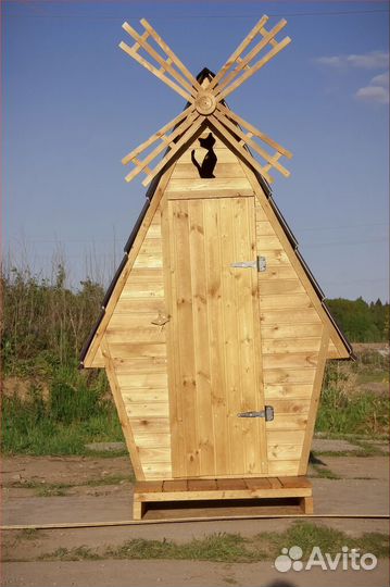 Дачный туалет деревянный