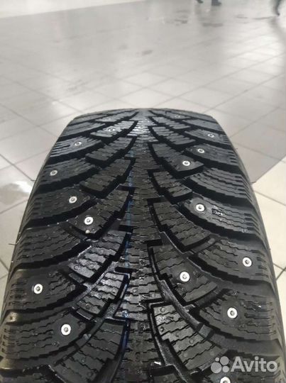 Nokian Tyres Hakkapeliitta 4 205/50 R17