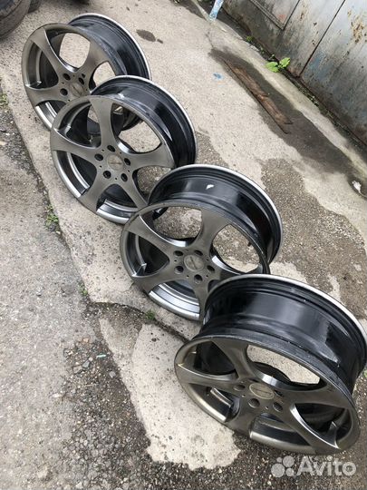 Диски 18JJ5-120 8JJ цо72,6 ET-45мм. BMW бмв toyota