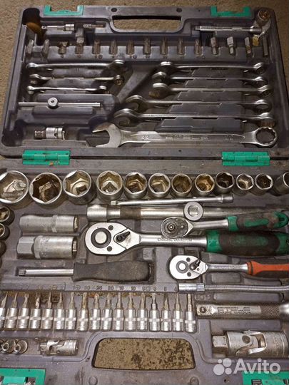 Набор инструментов ключи бу