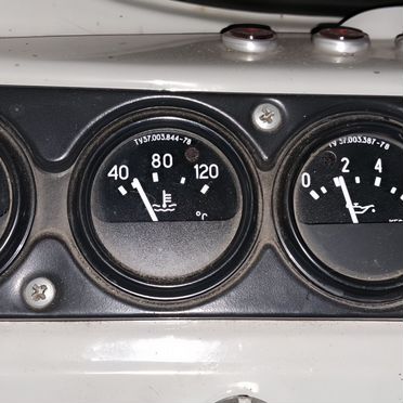 Бортовой УАЗ 3303, 2005