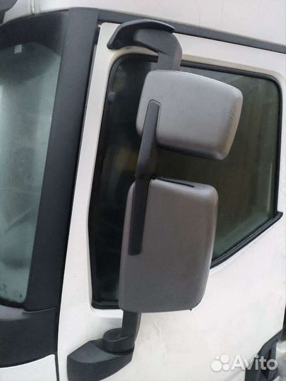 Зеркало в сборе Renault T 2015 год
