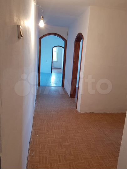 4-к. квартира, 64,4 м², 1/2 эт.