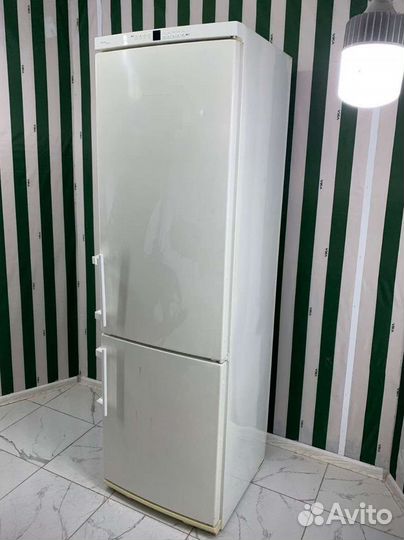 Холодильник бу Liebherr с доставкой