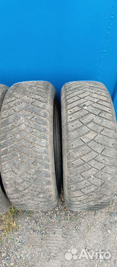 Goodyear Ultragrip Ice Arctic 205/60 R16 92T