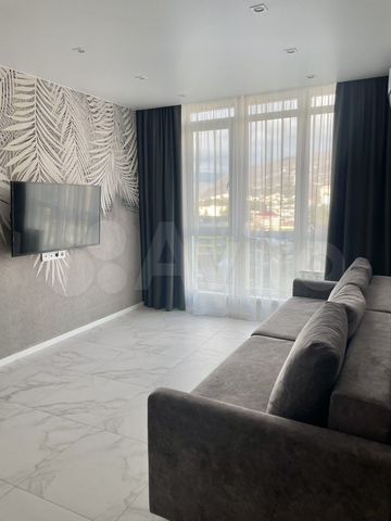 4-к. квартира, 72,6 м², 10/25 эт.