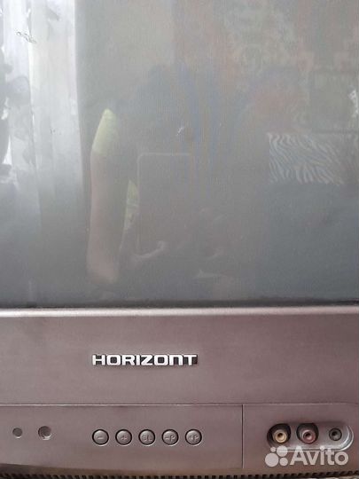 Телевизор бу Горизонт модель21А20
