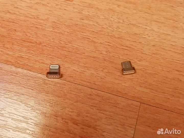 Магнитный маленький повербанк