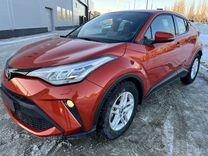 Toyota C-HR 2.0 CVT, 2020, 30 000 км, с пробегом, цена 2 950 000 руб.