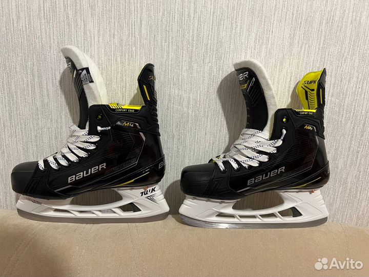 Коньки хоккейные