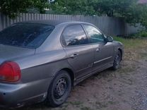 Hyundai Sonata 2.5 AT, 1999, 347 000 км, с пробегом, цена 115 000 руб.