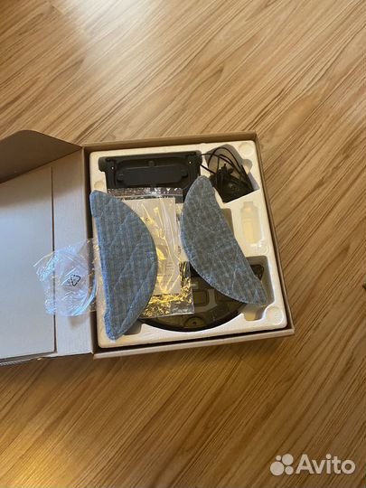 Моющий робот пылесос Haier