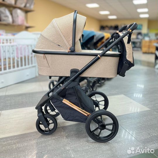 Детская коляска 3 в 1 Carrello Sigma