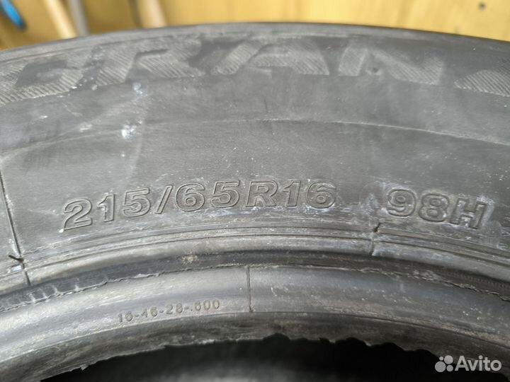 Bridgestone Turanza T001 215/65 R16